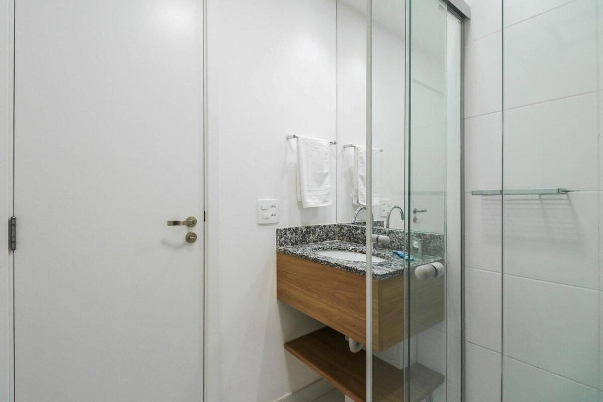 Sensacional No Bras Com Piscina/metro Bras 圣保罗